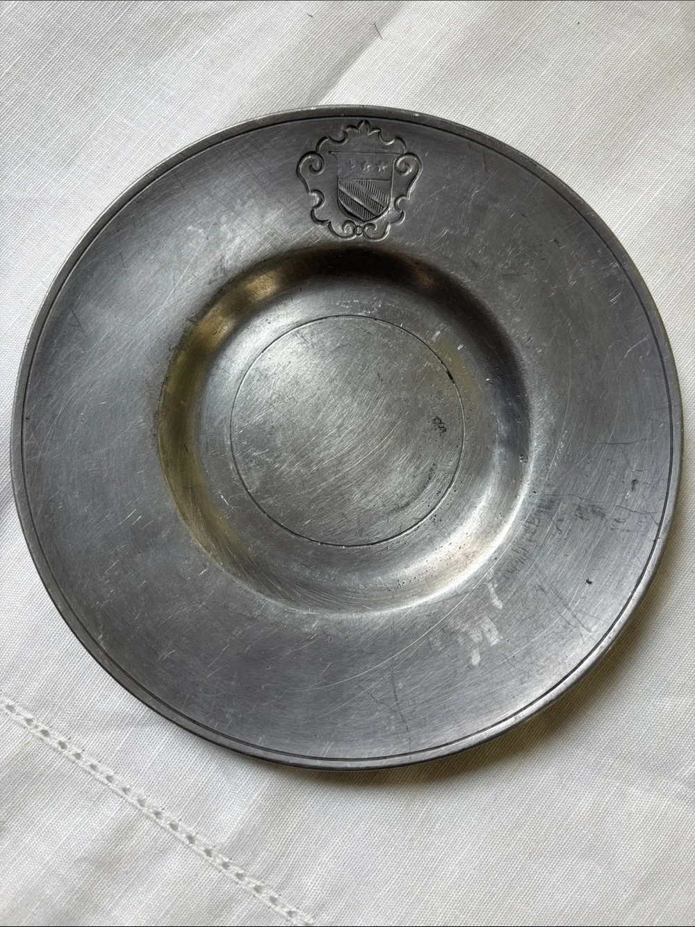 Vintage Italian Pewter 6” Plate Heraldic Crest Made in Italy